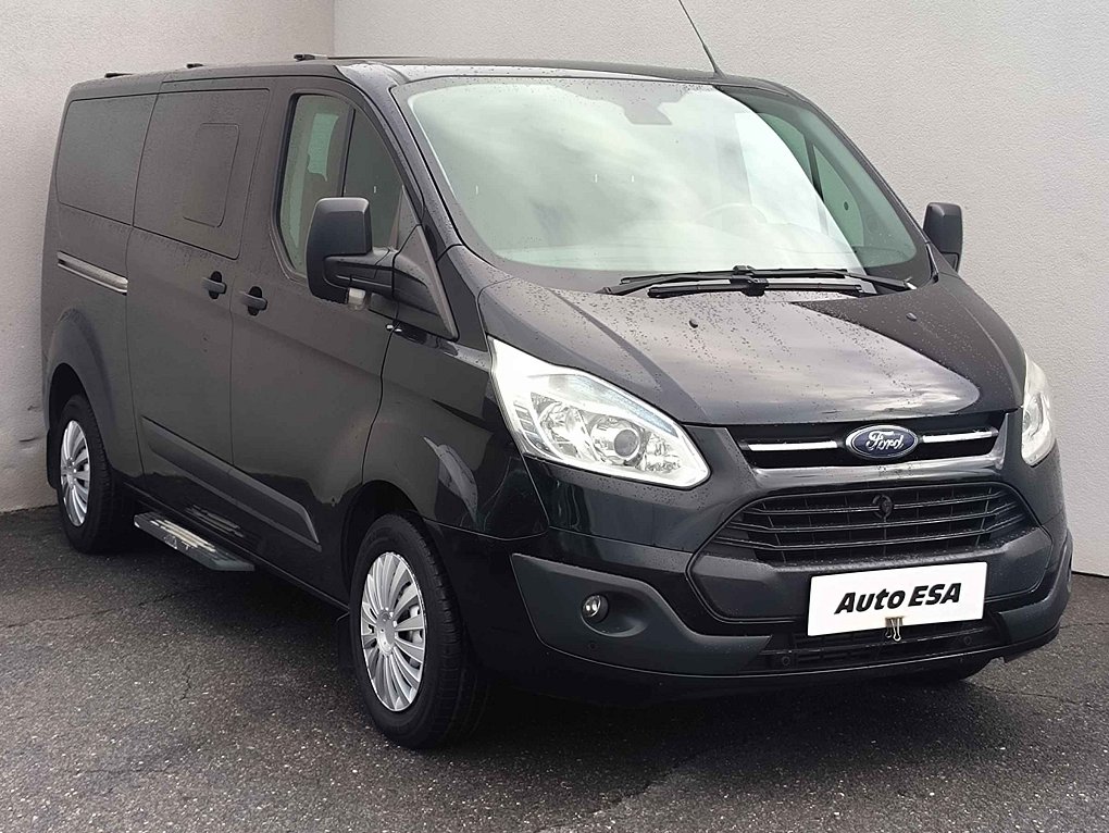 Ford Tourneo Custom 2.2TDCi Trend L2 9míst