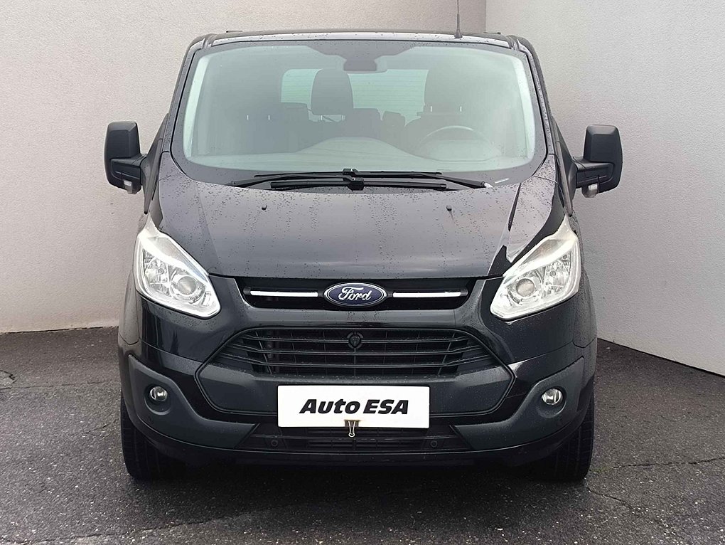 Ford Tourneo Custom 2.2TDCi Trend L2 9míst