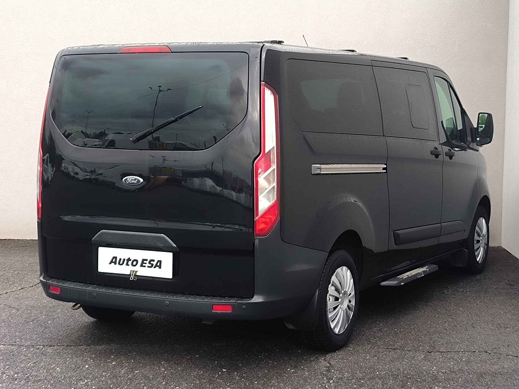 Ford Tourneo Custom 2.2TDCi Trend L2 9míst