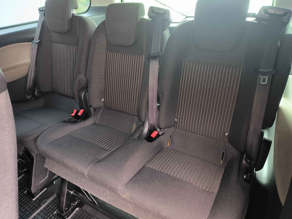 Ford Tourneo Custom 2.2TDCi Trend L2 9míst