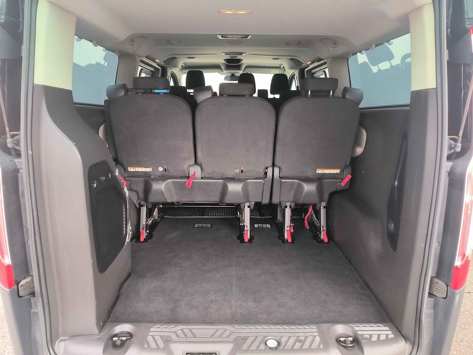 Ford Tourneo Custom 2.2TDCi Trend L2 9míst