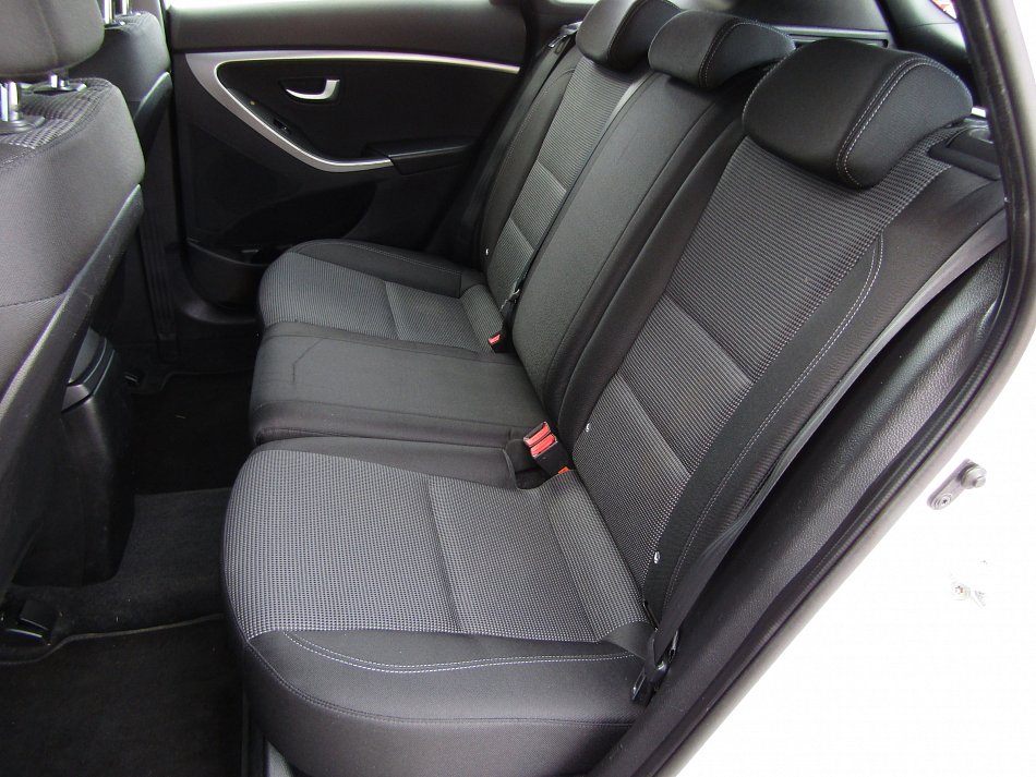 Hyundai I30 1.6 GDi 
