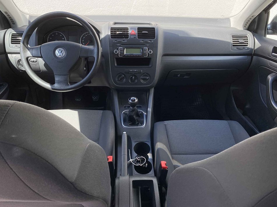 Volkswagen Golf 1.6i Trendline