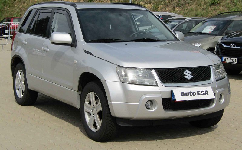 Suzuki Grand Vitara 2.0i  4x4
