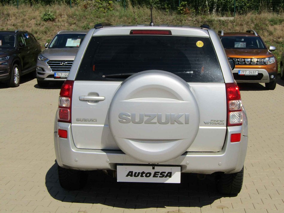 Suzuki Grand Vitara 2.0i  4x4