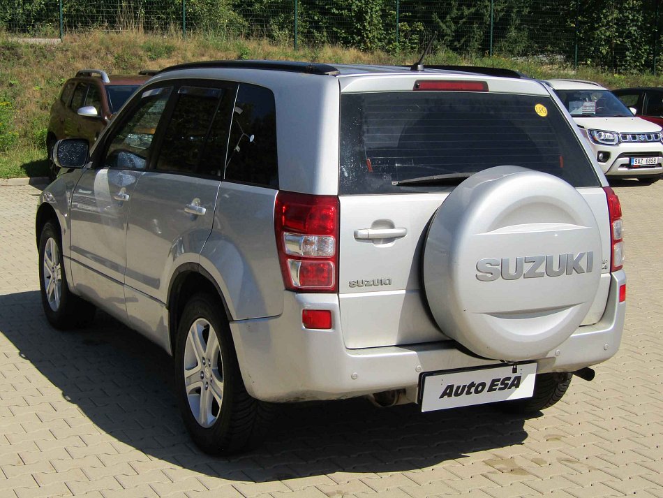 Suzuki Grand Vitara 2.0i  4x4