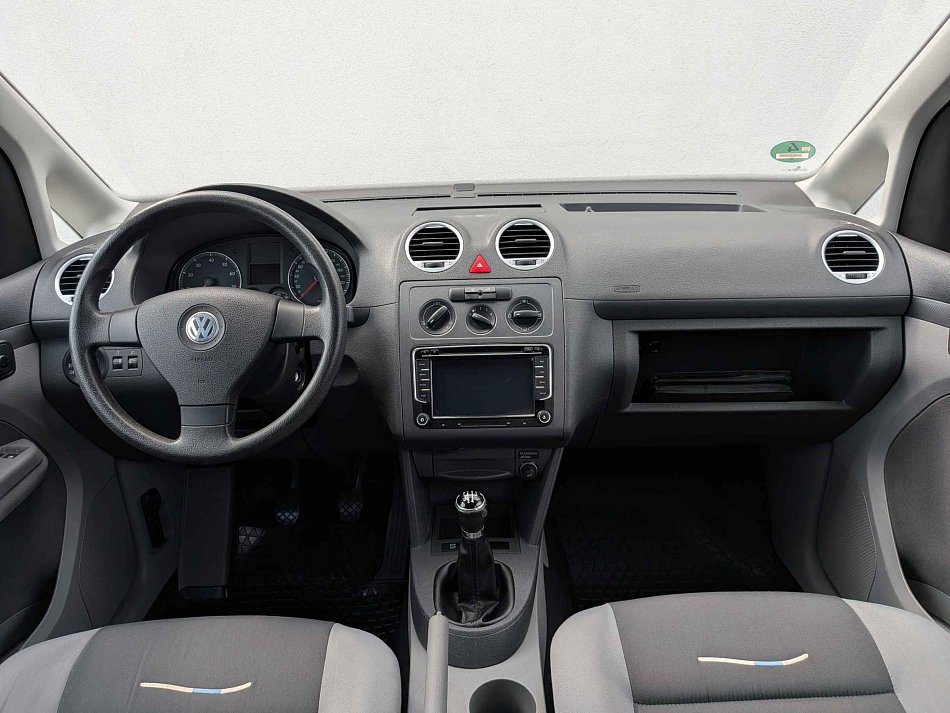 Volkswagen Caddy 1.6MPi Family