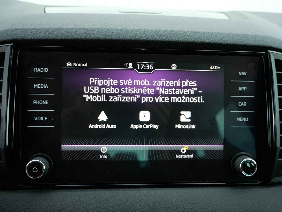Škoda Karoq 1.5 TSi SportLine
