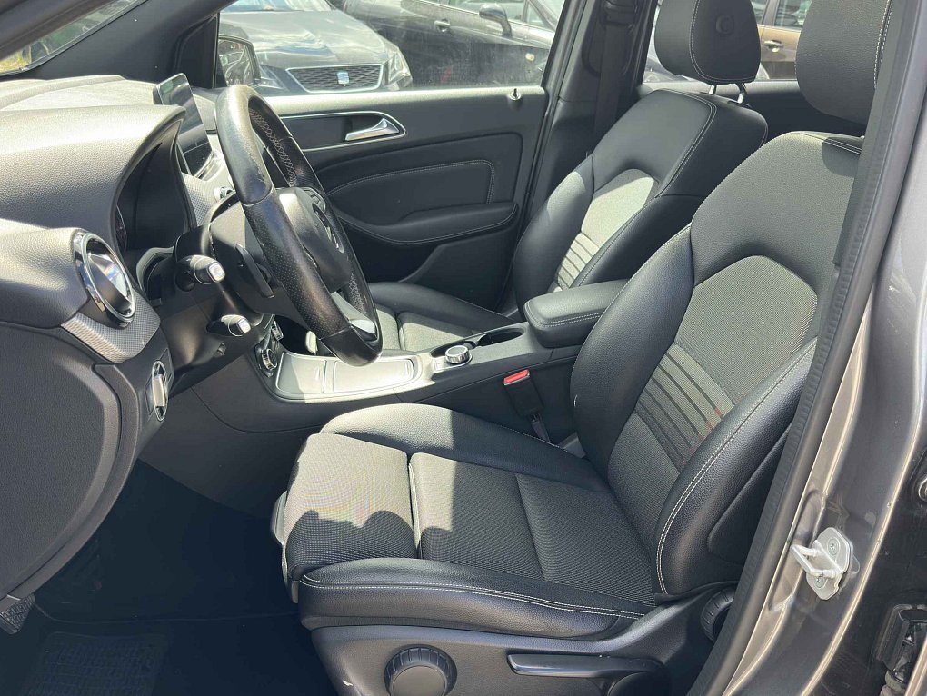 Mercedes-Benz Třída B 2.2 CDi  B200