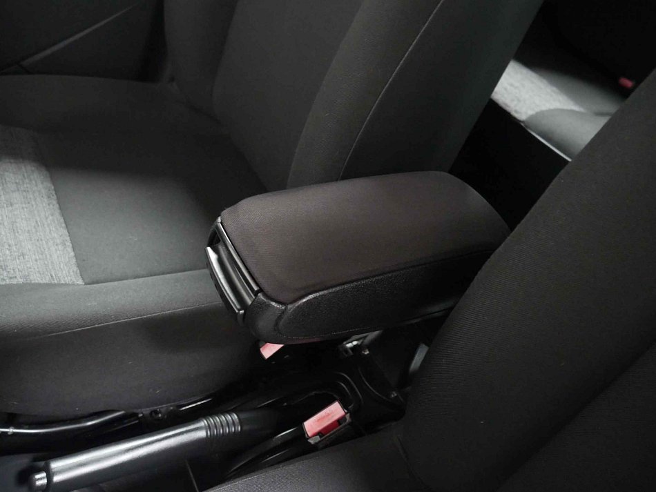 Dacia Duster 1.6i 