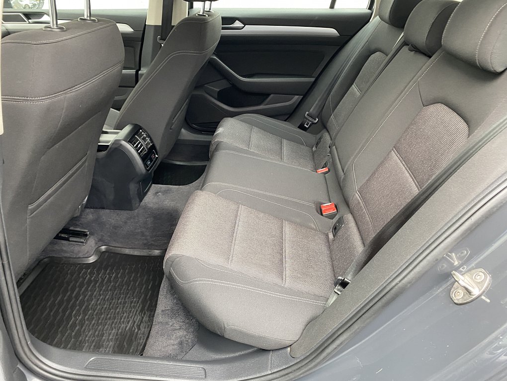 Volkswagen Passat 1.6 TDi Comfortline