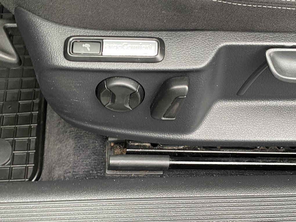 Volkswagen Passat 1.6 TDi Comfortline