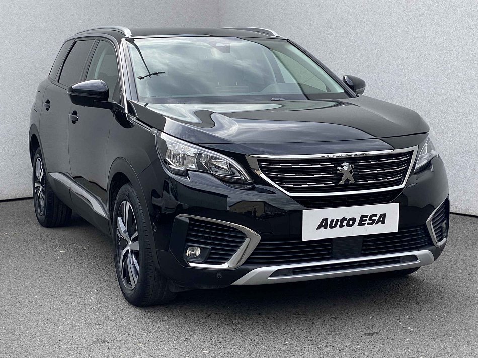 Peugeot 5008 1.2 PT Crossway