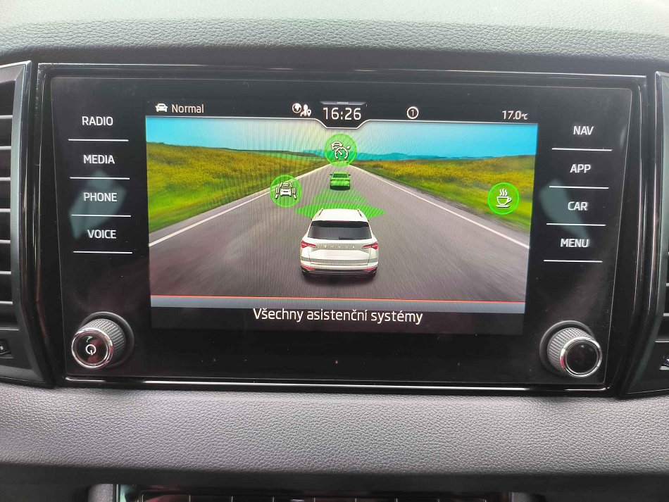Škoda Karoq 1.5TSi SportLine