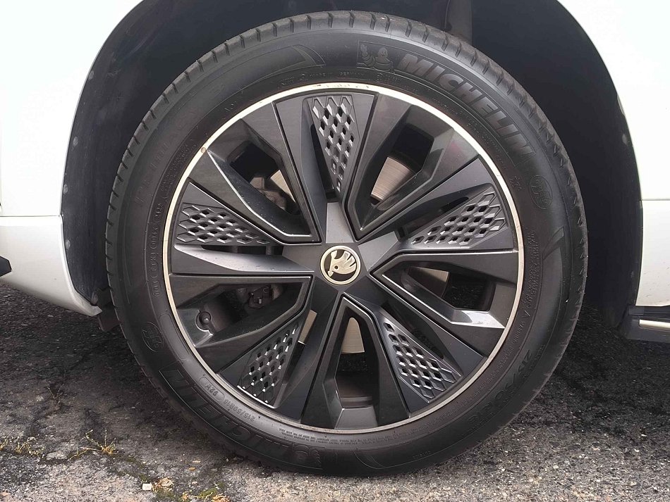 Škoda Karoq 1.5TSi SportLine
