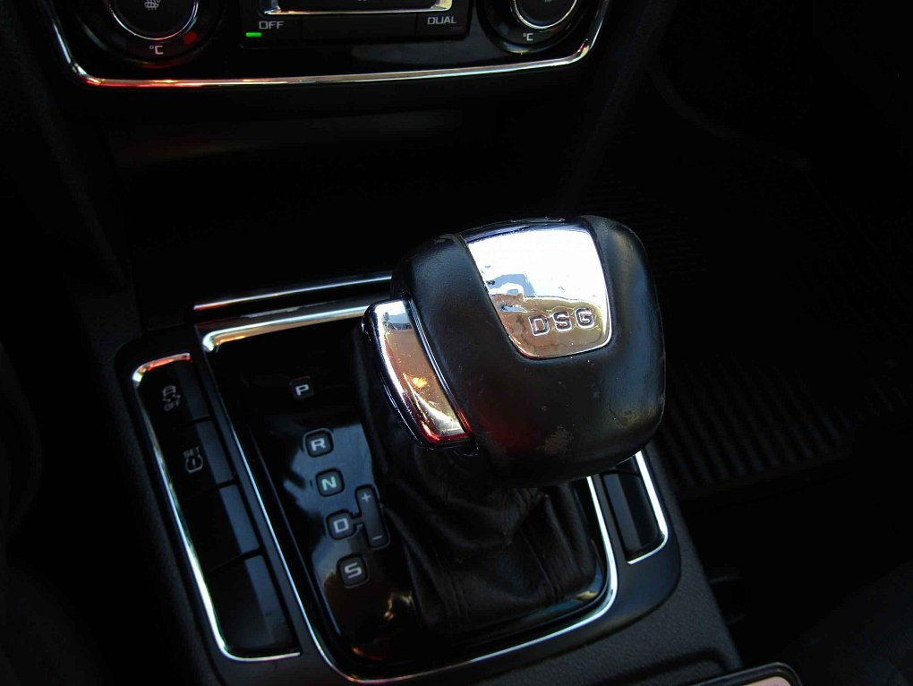 Škoda Superb II 2.0 TDi Ambition