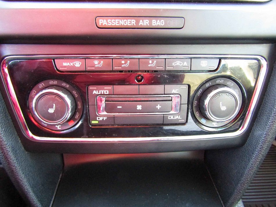 Škoda Superb II 2.0 TDi Ambition