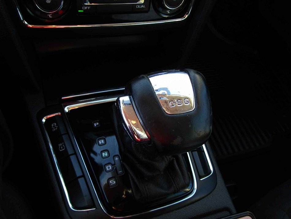 Škoda Superb II 2.0 TDi Ambition
