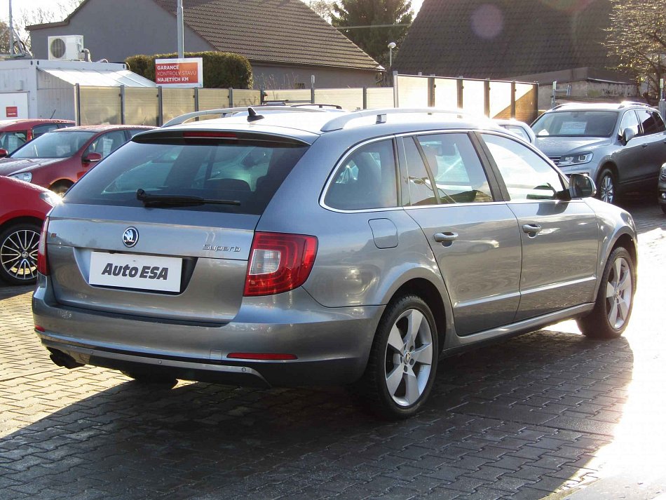 Škoda Superb II 2.0 TDi Ambition
