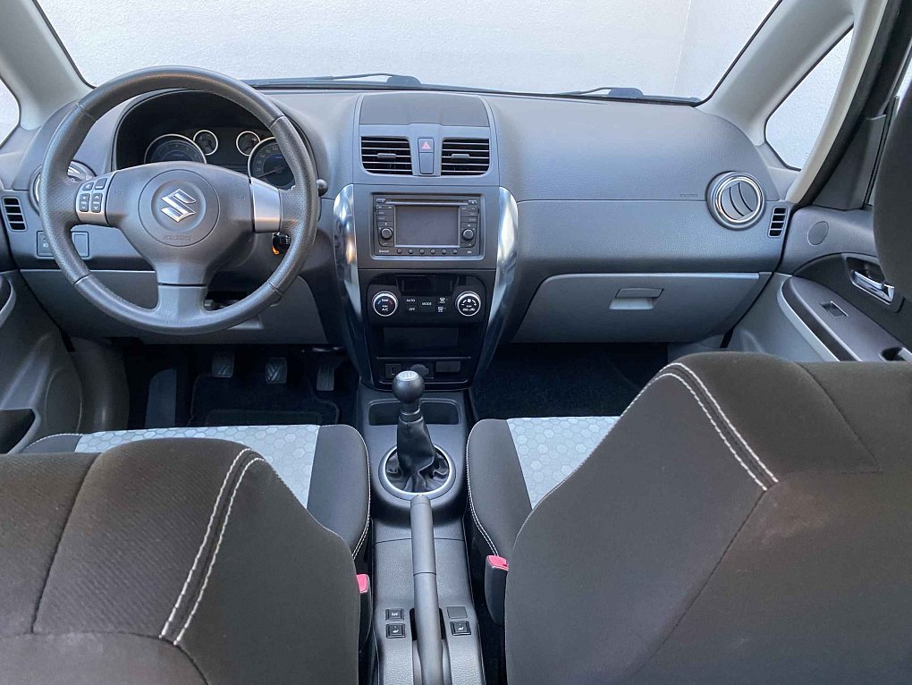 Suzuki SX4 1.6 VVT Style