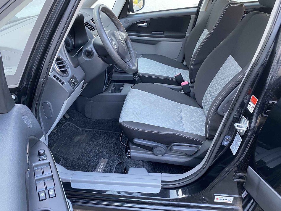 Suzuki SX4 1.6 VVT Style