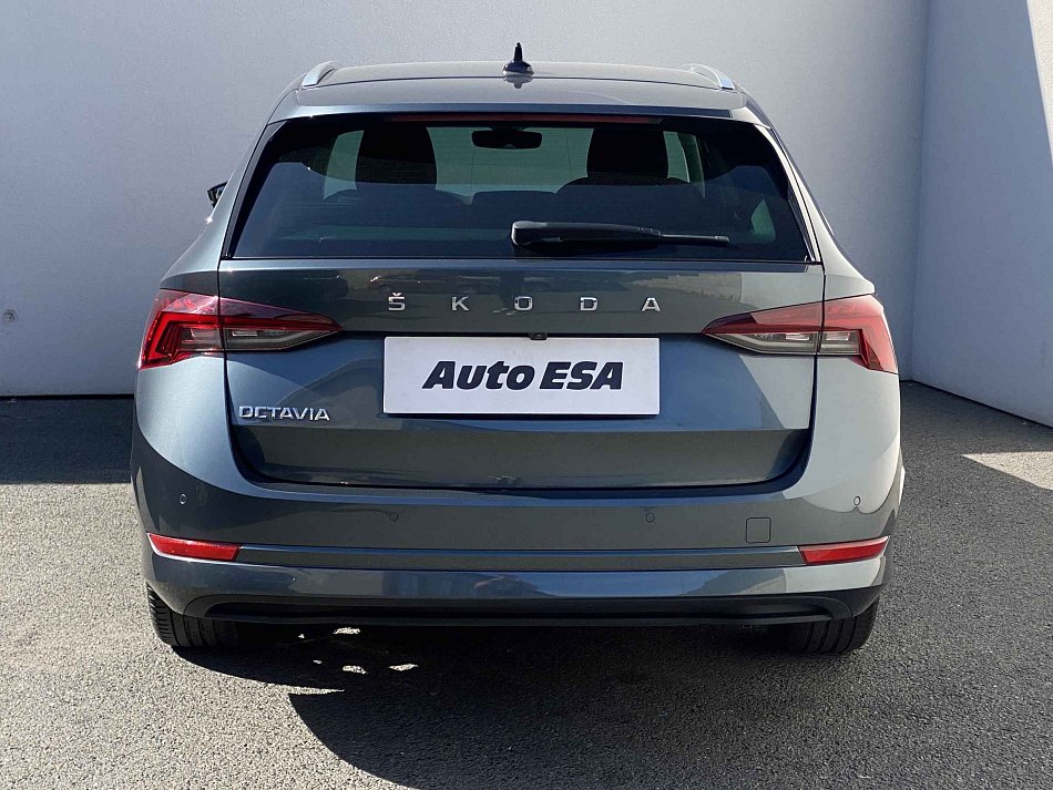 Škoda Octavia IV 1.5 TSi Style