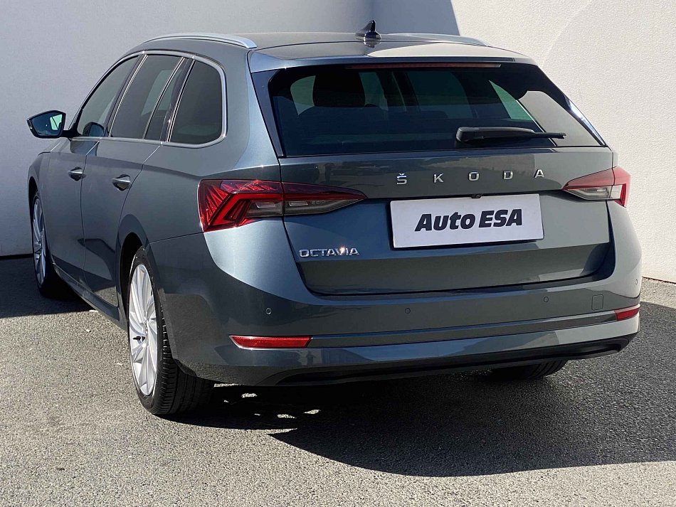 Škoda Octavia IV 1.5 TSi Style