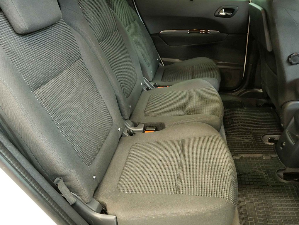 Peugeot 5008 2.0HDI 