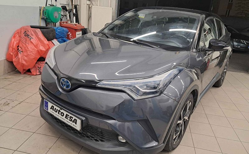 Toyota C-HR 1.8 Hybrid 