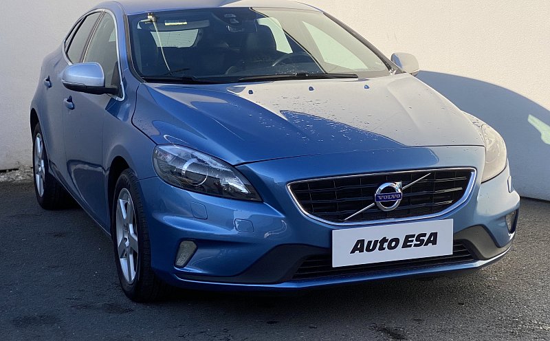 Volvo V40 2.0 D2 R-design
