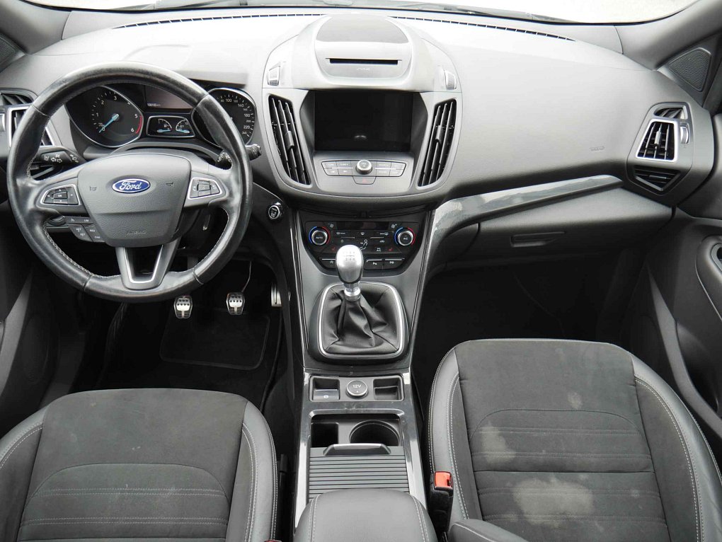 Ford Kuga 2.0 TDCi ST-Line 4x4