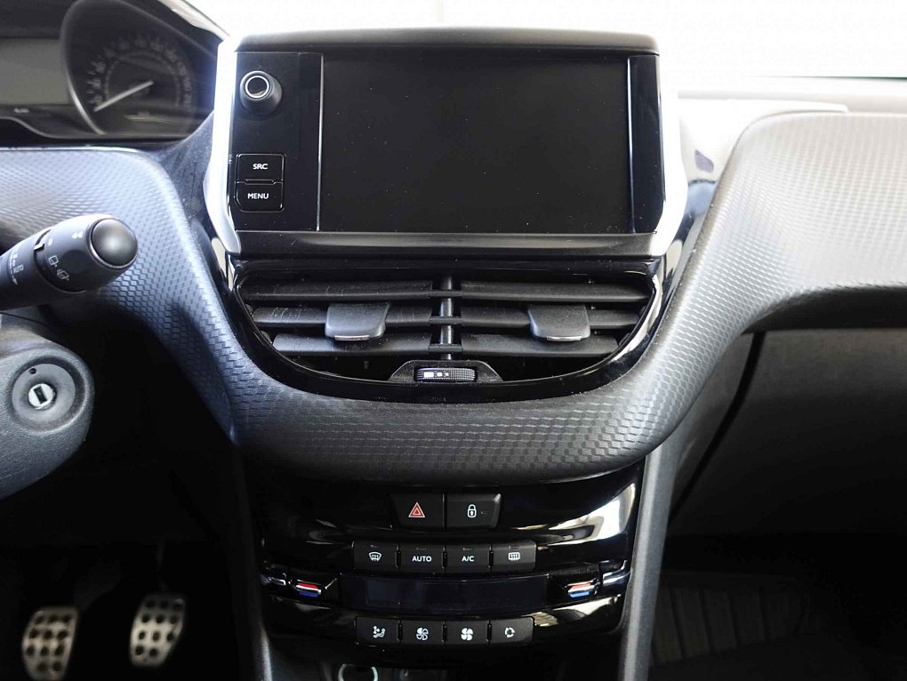 Peugeot 208 1.2PT GT Line