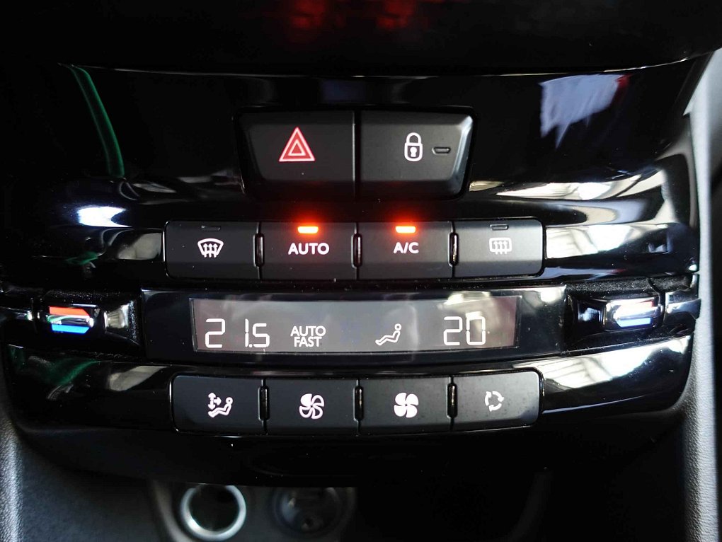 Peugeot 208 1.2PT GT Line