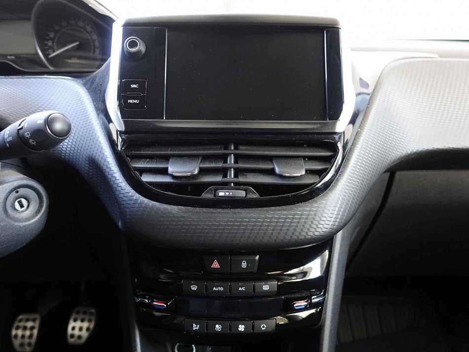 Peugeot 208 1.2PT GT Line