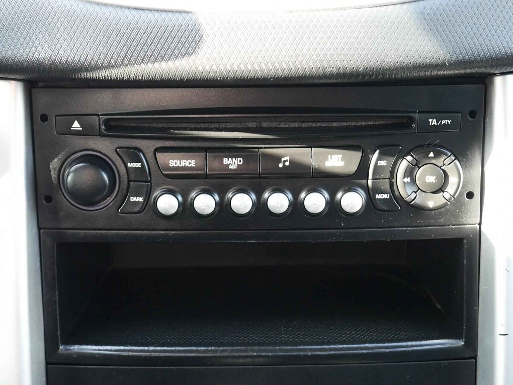 Peugeot 207 1.6HDi 