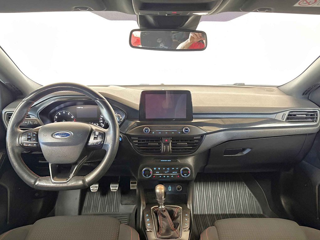 Ford Focus 1.0 EB ST-Line