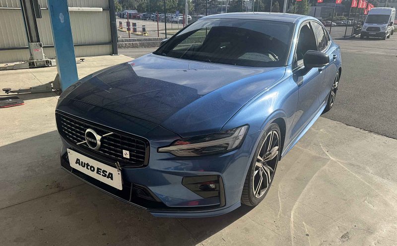 Volvo S60 2.0 i  4x4
