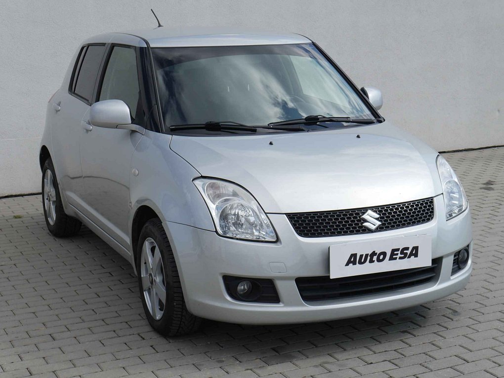 Suzuki Swift 1.3i  4x4
