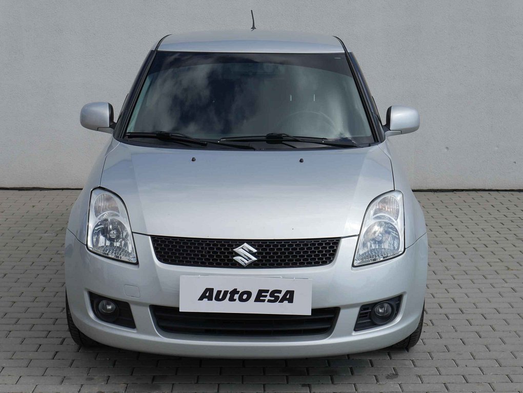 Suzuki Swift 1.3i  4x4