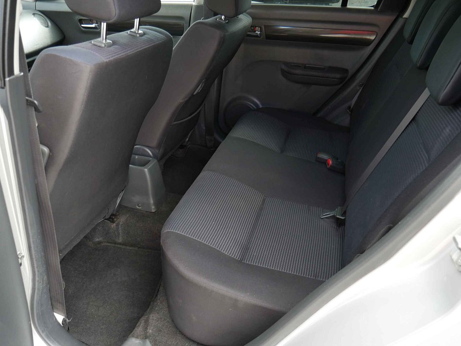 Suzuki Swift 1.3i  4x4