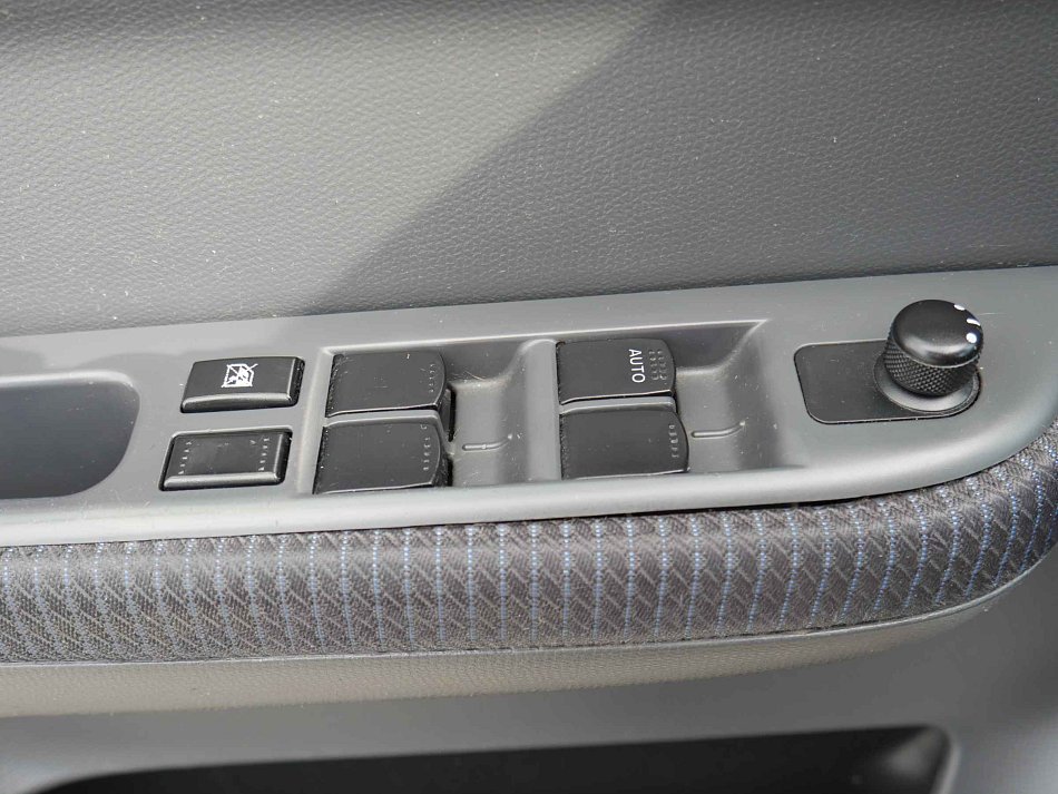 Suzuki Swift 1.3i  4x4