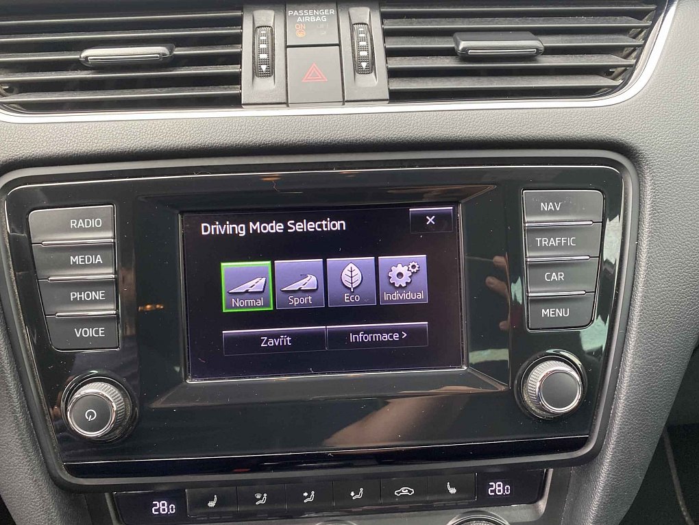 Škoda Octavia III 2.0 TDi RS Challange