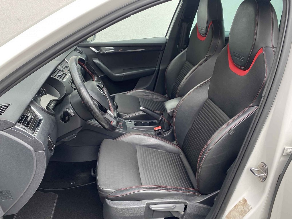 Škoda Octavia III 2.0 TDi RS Challange