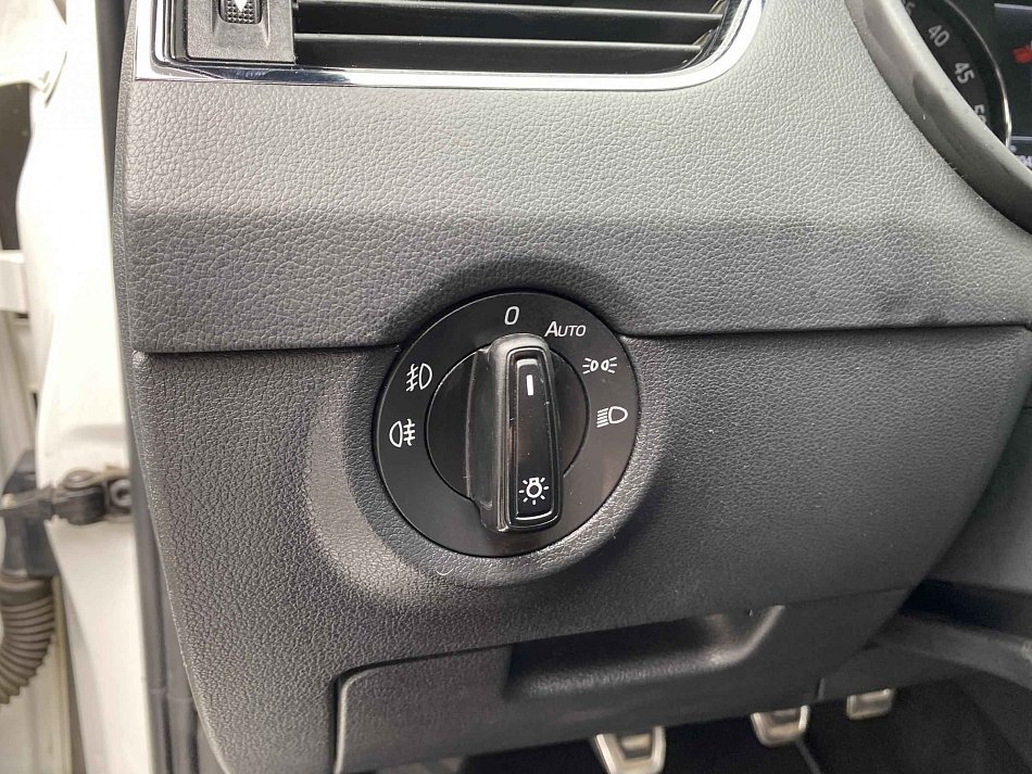 Škoda Octavia III 2.0 TDi RS Challange