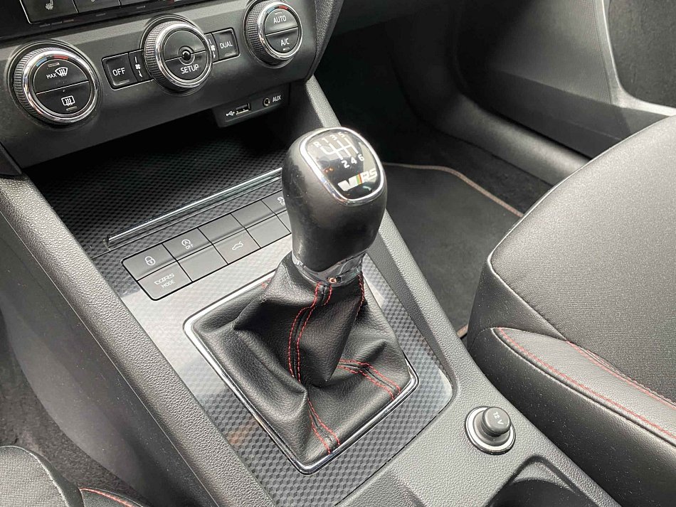 Škoda Octavia III 2.0 TDi RS Challange