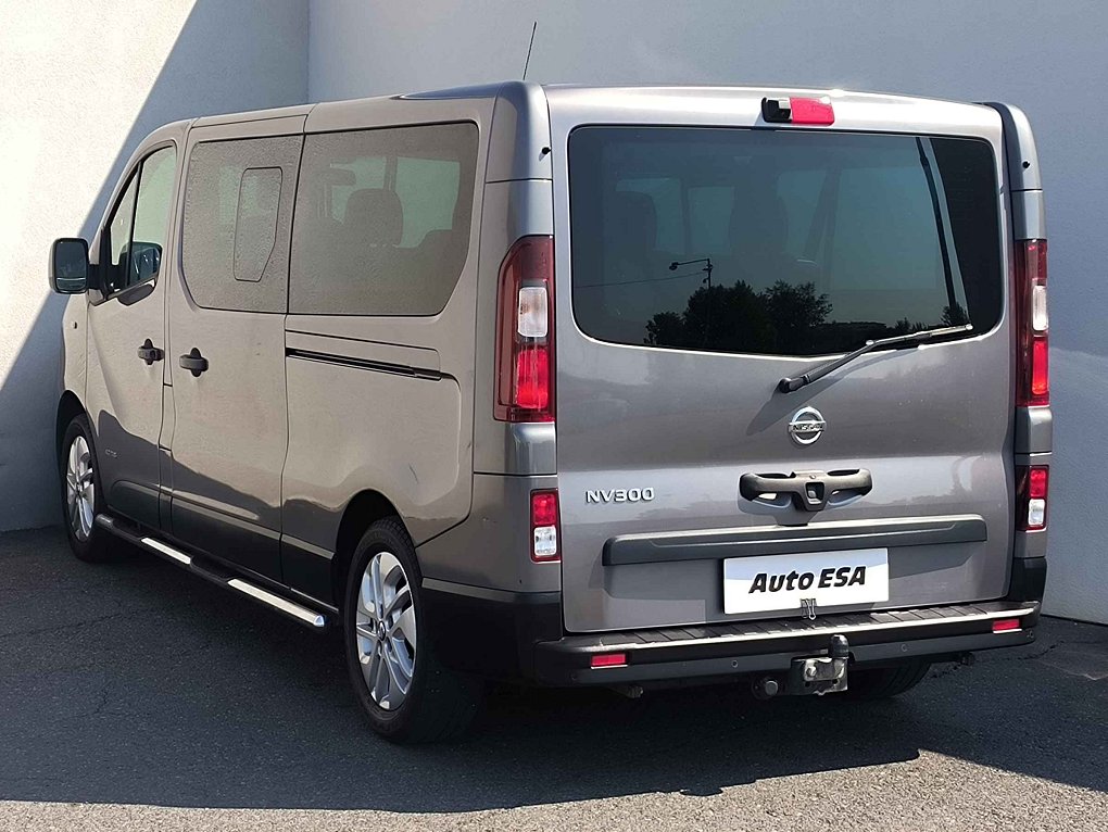 Nissan NV300 1.6dCi  L2H1 8míst