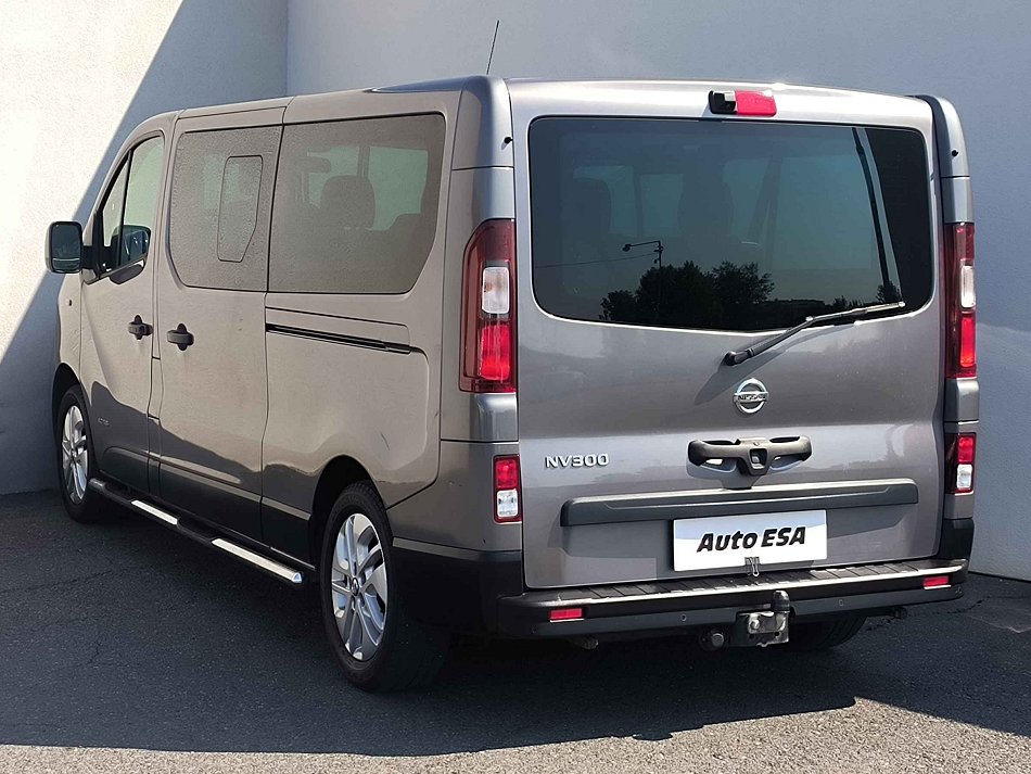 Nissan NV300 1.6dCi  L2H1 8míst