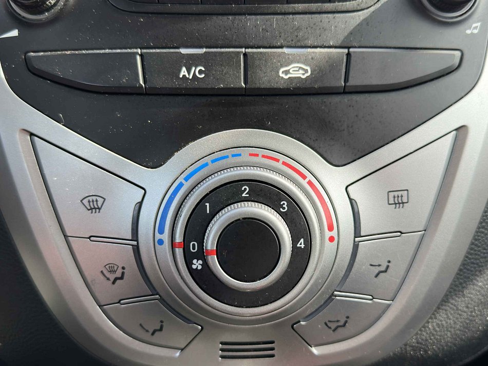 Hyundai Ix20 1.4i 