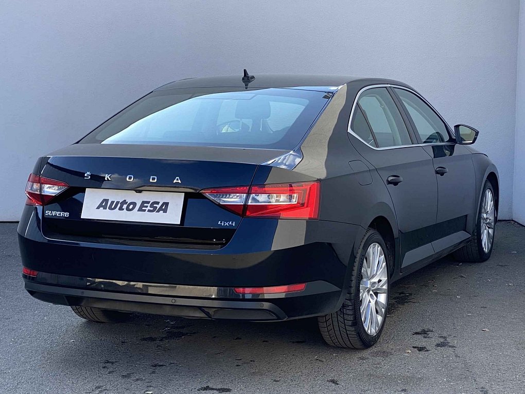 Škoda Superb III 2.0TDI Style 4X4