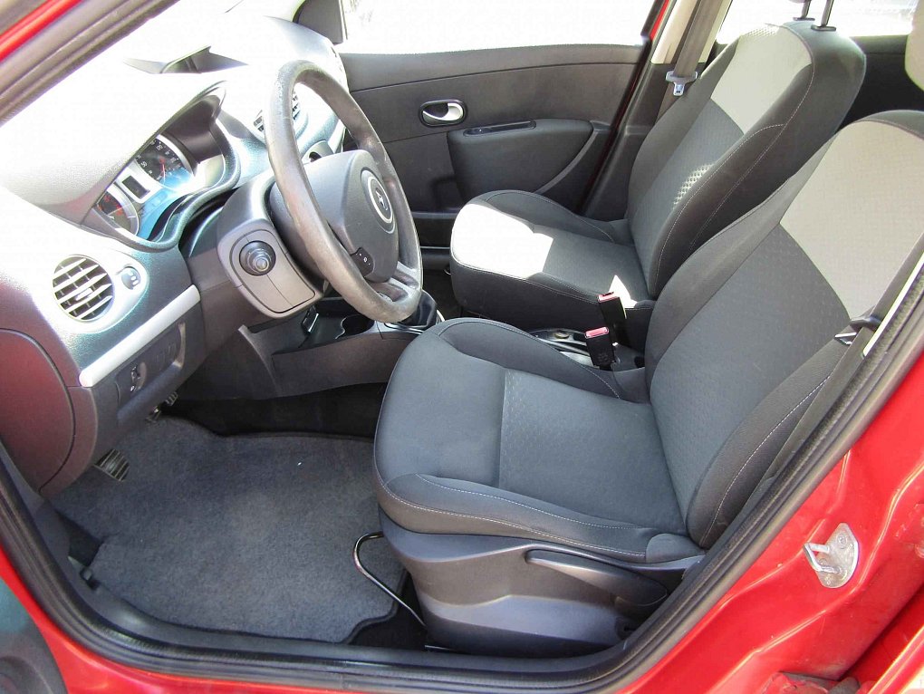 Renault Clio 1.5 dCi 
